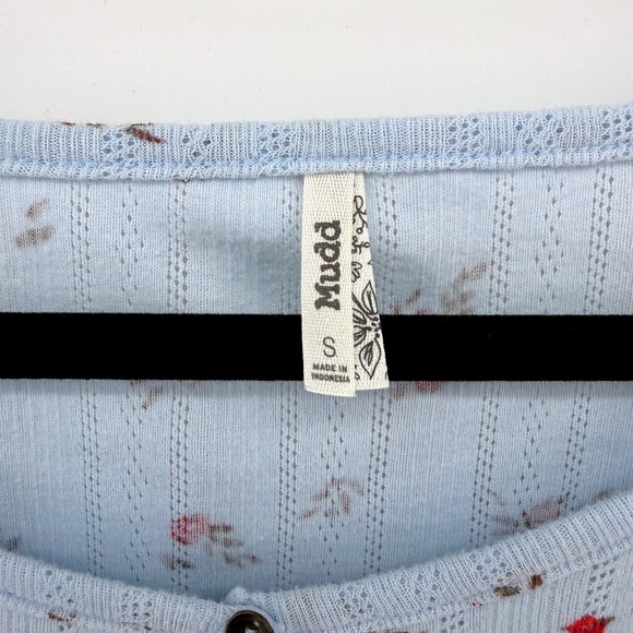 Mudd Y2K Blue Floral Long Sleeve Button Up Henley Top Women's‎ Small 90s Retro - Picture 3 of 5